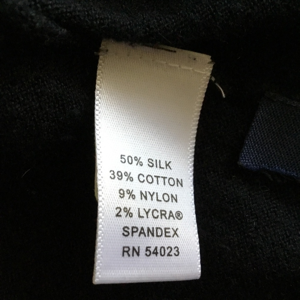 BANANA REPUBLIC 50% SILK SWEATER - Picture 10 of 10